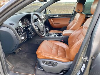 Volkswagen Touareg 3.0TDI BlueMotion, Edition X, serviska - 8