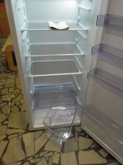 Lednice Beko RSSA290M21W, 151 x 60 cm, A+ - 8