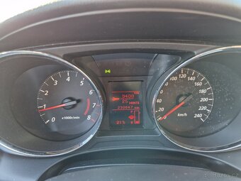 Mitsubishi ASX 1.6 benzin + LPG 86 kW 2015 - 8
