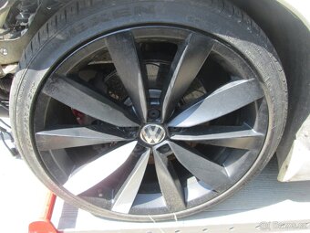 VW Scirocco R-LINE 2.0TSI 155kw DSG CCZ NJL rok 2011 - 8