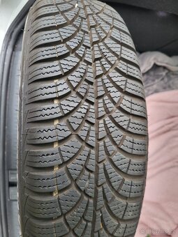 15" zimní VW MERANO UP Citigo Alukola Goodyear 165/65/15 7m - 8
