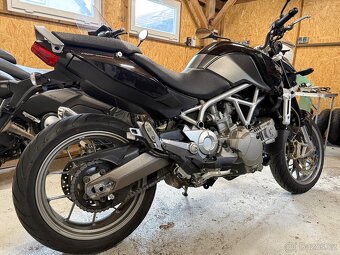 Aprilia Mana 850 - 8