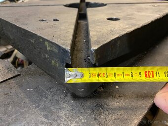 Upínací deska k lisu, vrtačce atd 500x500mm - 8