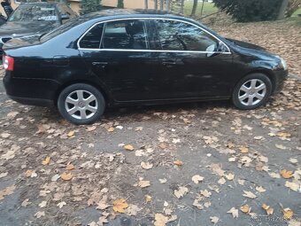 Prodám vymnenim Volkswagen Jetta 1.9 tdi 77 ke rv 2008 - 8