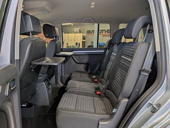Volkswagen Touran 1.6TDi DSG, CUP, 7 MÍST, KAMERA, DPH - 8