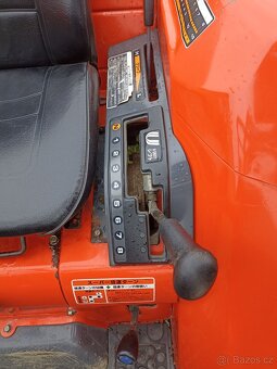 Kubota GL19 s nakladacom 19 koni 4x4 - 8