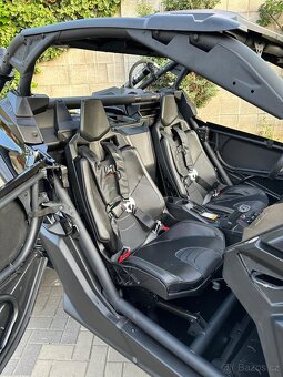 CAN-AM MAVERICK X3 Turbo RS - 8