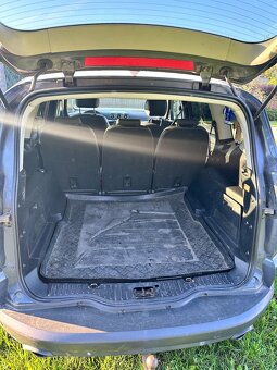 Ford S-Max - 8