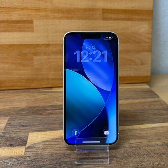 IPhone 13 128GB, bílý (rok záruka) - 8