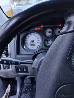 Mitsubishi pajero V60 - 8