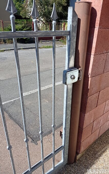 Prodám vjezdová vrata - 8