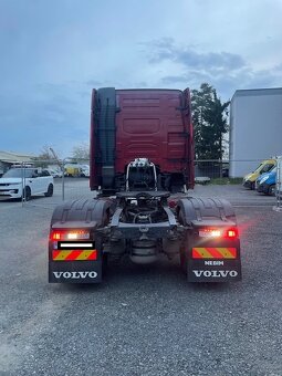 Volvo FH - 8