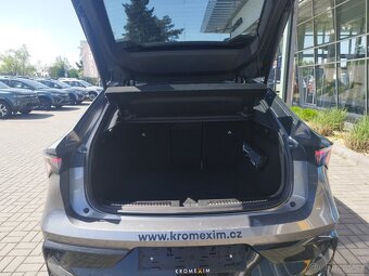 Renault Rafale 200k hybrid Alpine - sleva 150 000 - 8