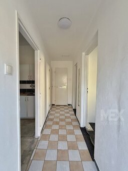 Prodej rodinného domu v obci Svratka - 8