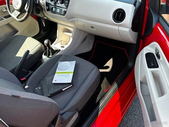 VW UP 1.0MPi, r.2012, klima, 1.majitel, rozvody - 8