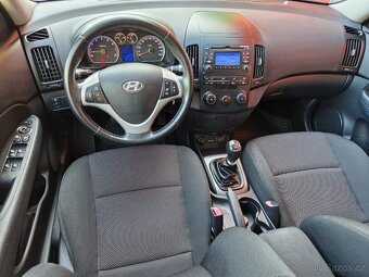Hyundai i30 1.4 16V 80kW 2011 CZ - 8