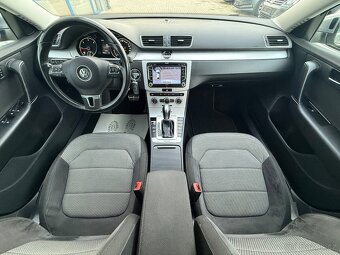 VW PASSAT 2.0 TDi DSG 4x4 ALLTRACK XENON KAMERA TAŽNÉ - 8