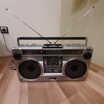 Radiomagnetofon - 8