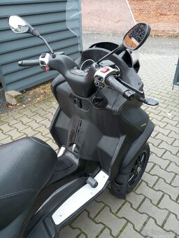 Prodám Piaggio MP3 500 - 8