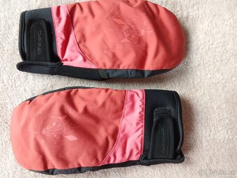 DRESY, RUKAVICE, MIKINY - 8