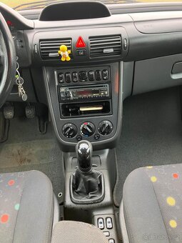 Mercedes Benz Vaneo 1.7CDI - 8