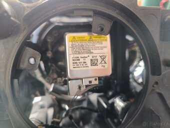 Prodám levý Bi Xenon BMW X3 F25 - 8