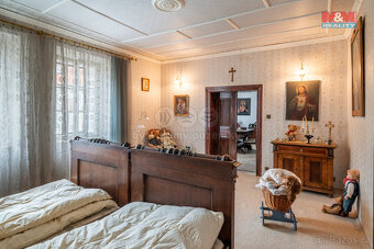 Prodej rodinného domu, 378 m², Švihov, ul. Komenského - 8