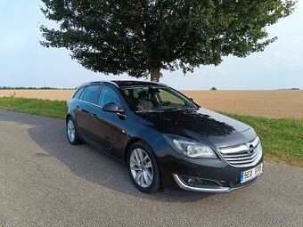 Opel Insignia sports tourer sw 2.0cdti - 8