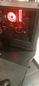 Krásný herní počítač ZÁRUKA  Radeon RX 7600,32gb,Ryze5-5600 - 8