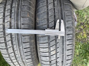 Prodám 4 x letní pneu 175/65/R15 - 8