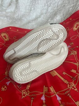 Dámské kožené tenisky Adidas pravá kůže.38,5 - 8