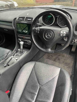 MERCEDES BENZ SLK r171 350 V6 na náhradní díly - 8