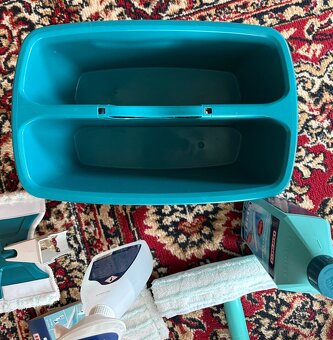 Leifheit Vysavač na okna + příslušenství - 8