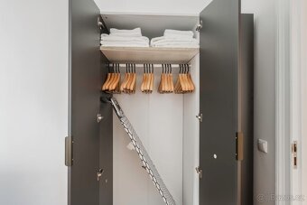 Pronájem bytu 1+kk – 32 m² - 8