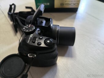 Fuji FinePix S1500 - 8