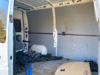 Renault Master 2,3 rok 2015, závěs - 8