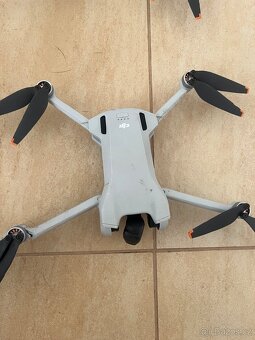 Dron DJI Mini 4 Pro.+ DJI mini 3 - 8