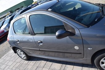 ►►Peugeot 206 1.4 i 55 KW NÍZKÉ KM • KLIMA◄◄ - 8