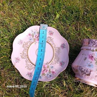 Sada růžového porcelánu. - 8