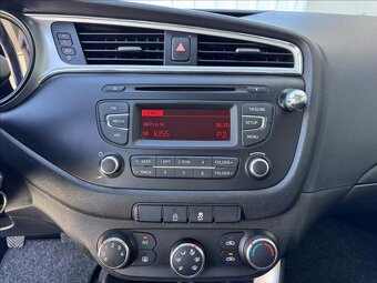 Kia Ceed 1,4 i,73kW,DPH,1.maj.,původČR - 8