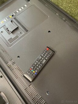 Prodám Smart TV Samsung 43” - 8