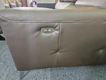 KOŽENÁ SEDACÍ SOUPRAVA - 8