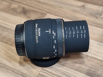 Sigma 50mm /f2.8 DG Macro EX (Canon) - 8
