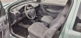 Opel Corsa C 1,0i KLIMA 2003 1.majitel Euro 4 - 8
