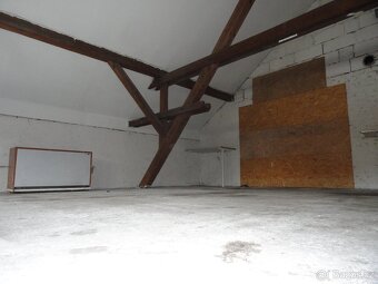 Pronájem komerčního prostoru 140 m2 - Unhošť, ev.č. 00050 - 8