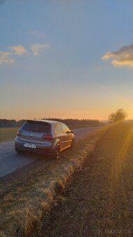 VW Golf V gti - 8