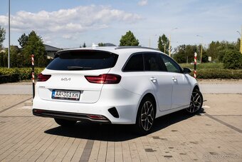 Kia Ceed SW 1.6 CRDi MHEV Gold - 8