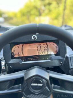 CAN-AM MAVERICK X3 Turbo RS - 8