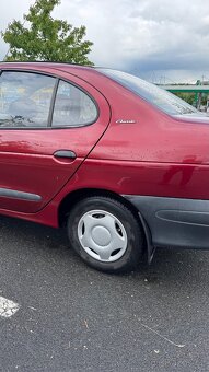 Renault Megane Classic 1.4i 1997 - 8