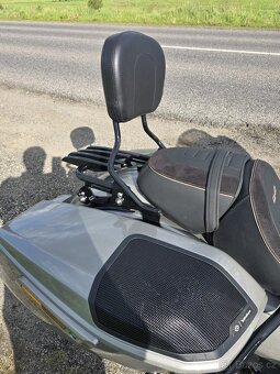 Harley-Davidson Street Glide CVO FLHXSE - 8